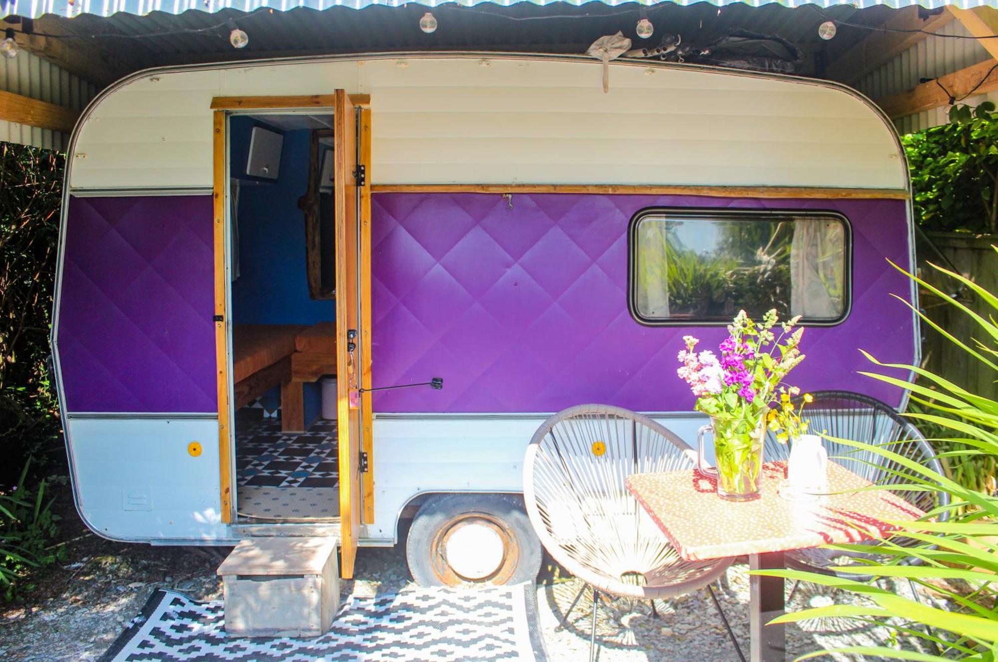 Retro Caravans At Valentia Island Escape Chapeltown Exterior foto