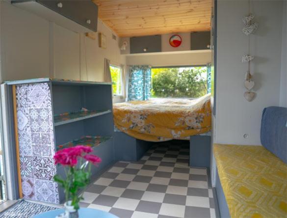 Retro Caravans At Valentia Island Escape Chapeltown Exterior foto