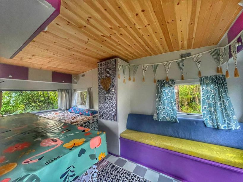 Retro Caravans At Valentia Island Escape Chapeltown Exterior foto